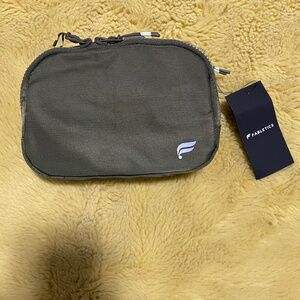 Fabletics - The Belt Bag